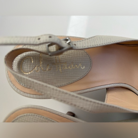Cole Haan  Nike air Cream Elegant Leather Peep Toe Heel Slingback Sz 8.5/3” Heel - Picture 6 of 14